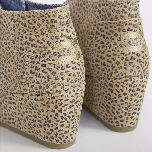 Toms Kala Desert Cheetah Leopard Animal Print Lace Up Wedge Ankle Bootie Boots 6 - Picture 3 of 10